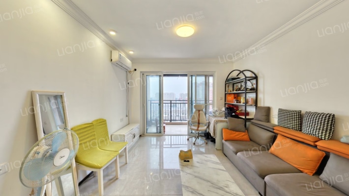 越秀博悦府二手房实景图