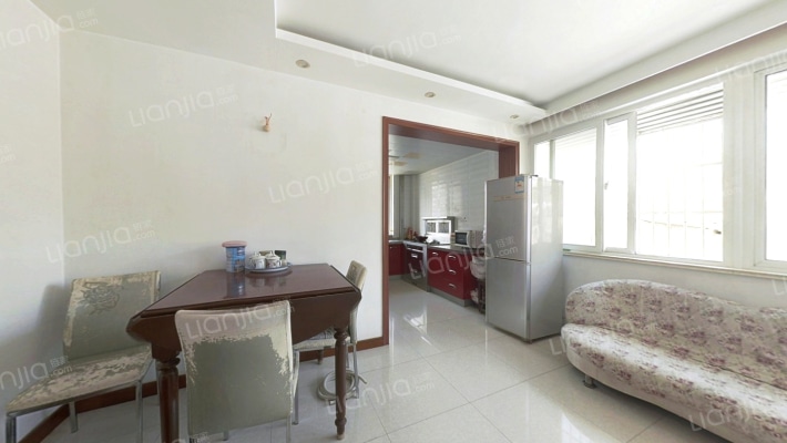 康德嘉苑二手房实景图