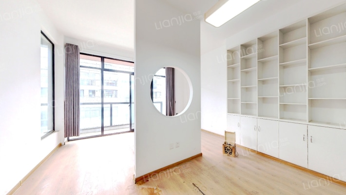 书缘居二手房实景图