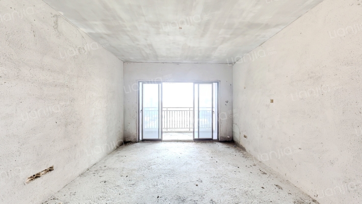 银投乾坤国际城二手房实景图