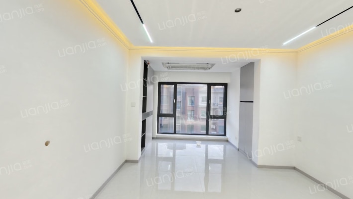 荣盛城（二期）二手房实景图