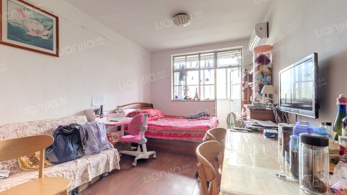 国顺路400弄二手房实景图