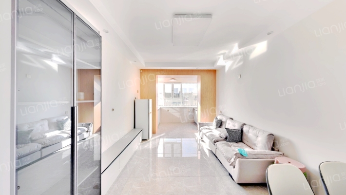 拖拉机宿舍二手房实景图