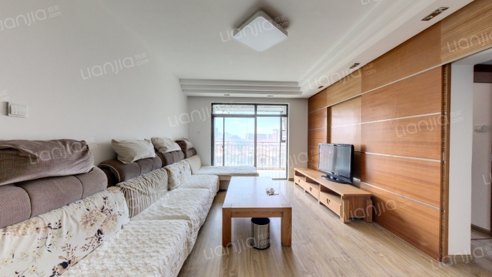 新亚洲体育城五环锋尚二手房实景图