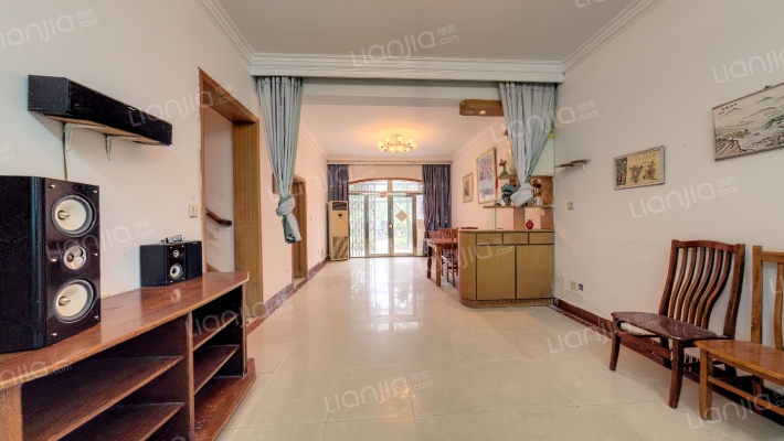 东郊花苑二手房实景图