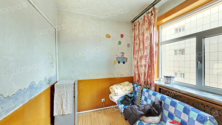 建安技校宿舍二手房实景图