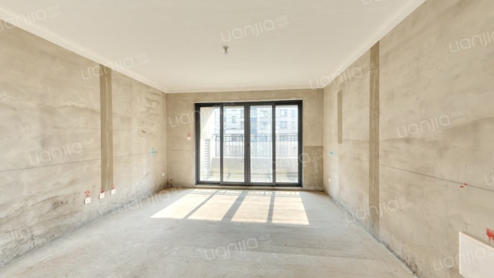 绿地香湖湾6号院二手房实景图