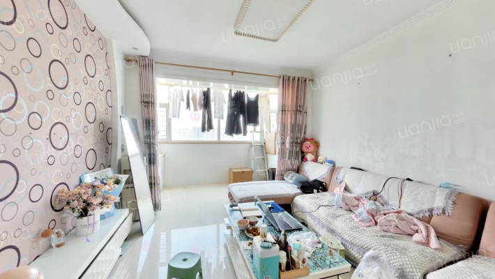 晋建中环花园二手房实景图