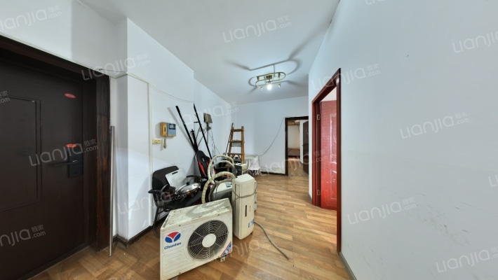 江都仕嘉二手房实景图