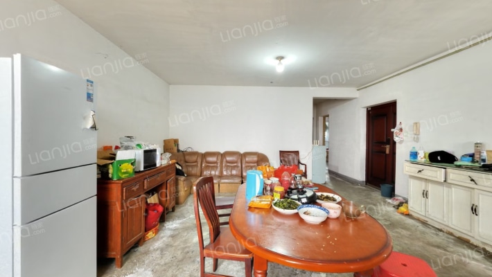 临江家园二手房实景图