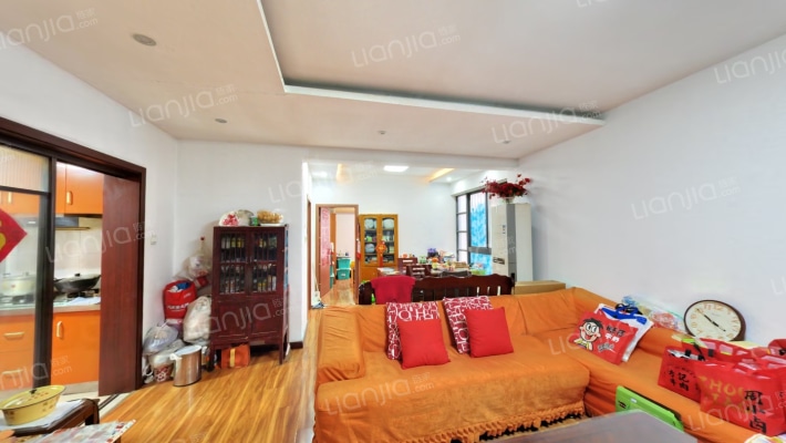 长江绿岛一期二手房实景图