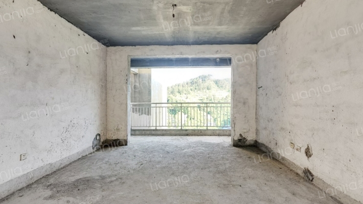 瑞苑小区二手房实景图