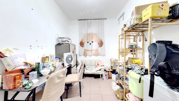 彩虹苑二手房实景图