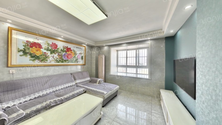 中央金座二手房实景图