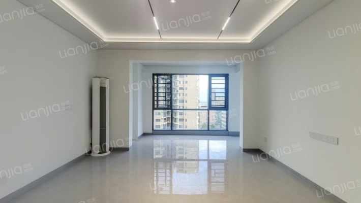 万和佳苑二手房实景图