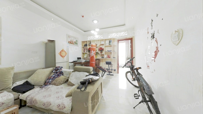 高新未未来二手房实景图