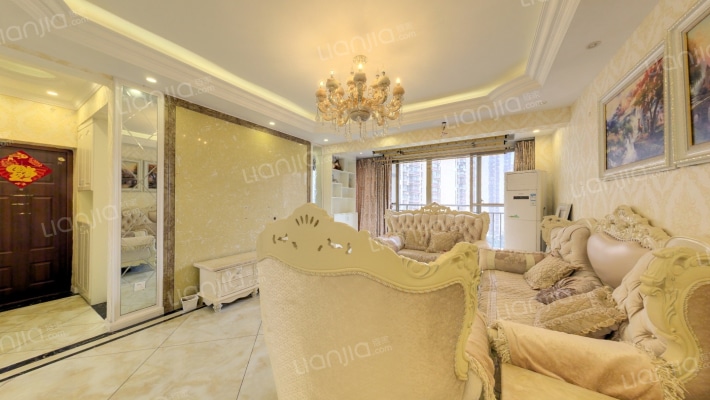 中铁逸都国际B区二手房实景图