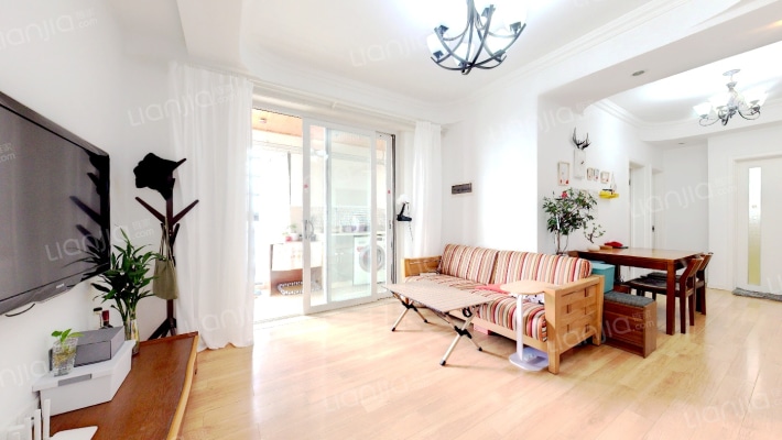 星湖名轩二手房实景图