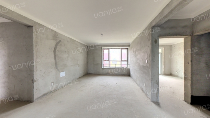 荣御二手房实景图