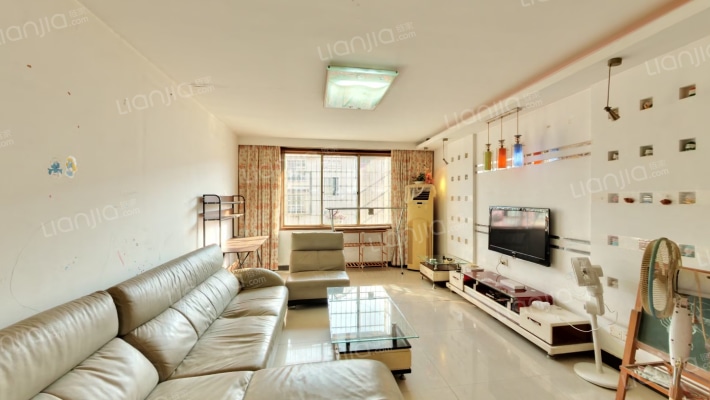 橘洲新苑二手房实景图