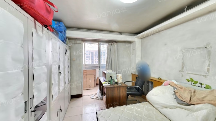 新兴家园二手房实景图