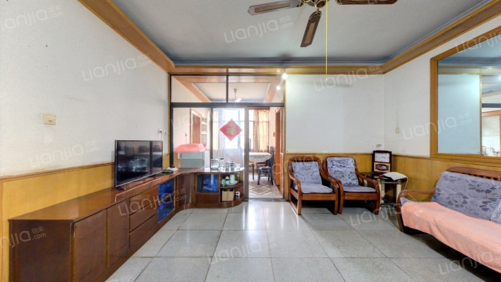 中心商场家属院二手房实景图