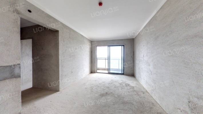 纯水岸二手房实景图