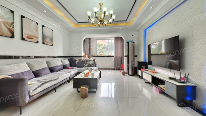 上层建筑二手房实景图