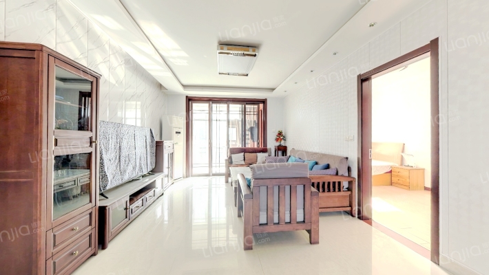 苏东翡翠园二手房实景图