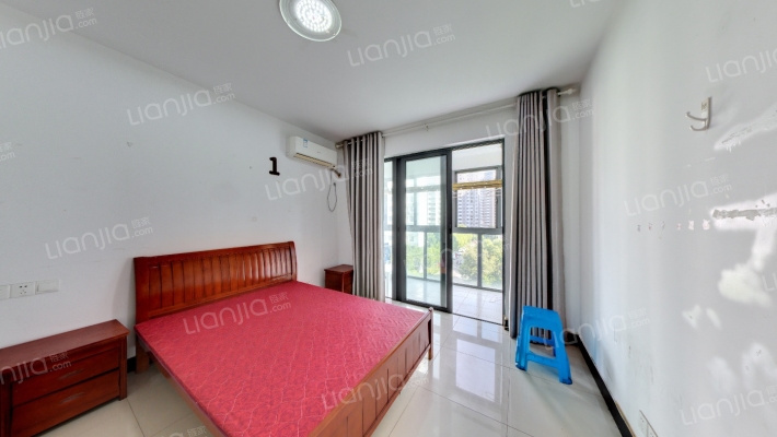 龙惠花苑二手房实景图