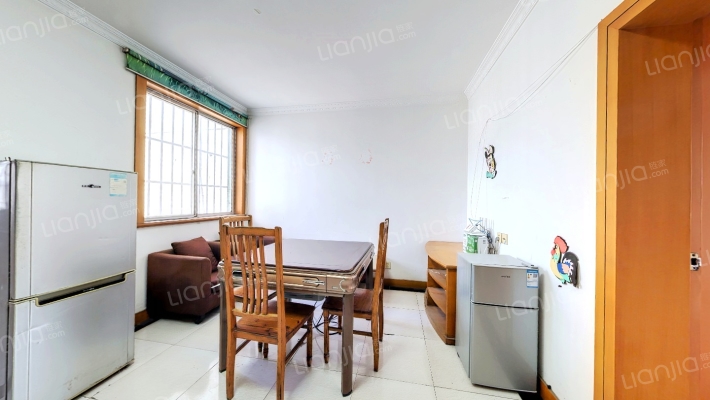 圆明东村二手房实景图