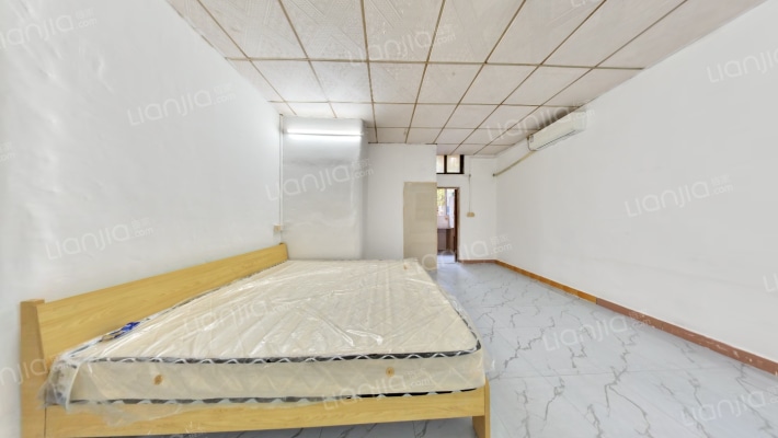 建设小区二手房实景图