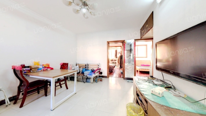 龙翔雅苑二手房实景图