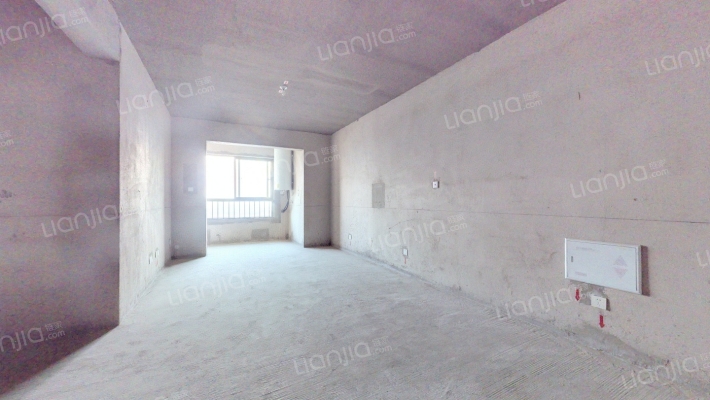 伊顿蓝庭二手房实景图