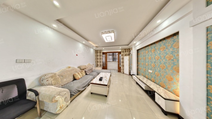 万峰四期小区二手房实景图