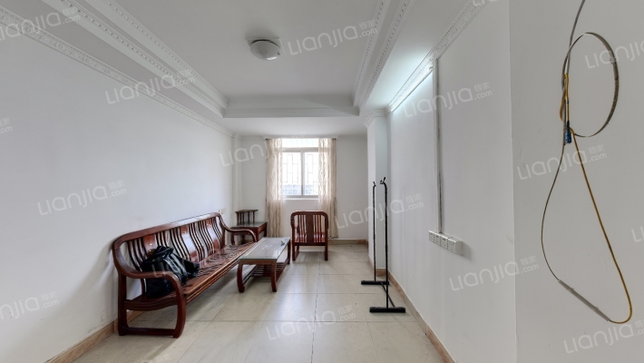 莲柏新村二手房实景图