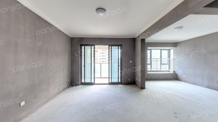 骏园二手房实景图