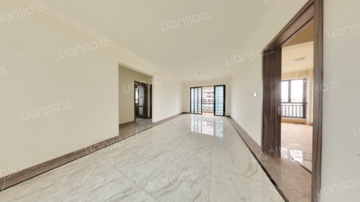 碧桂园海湾1号二手房实景图