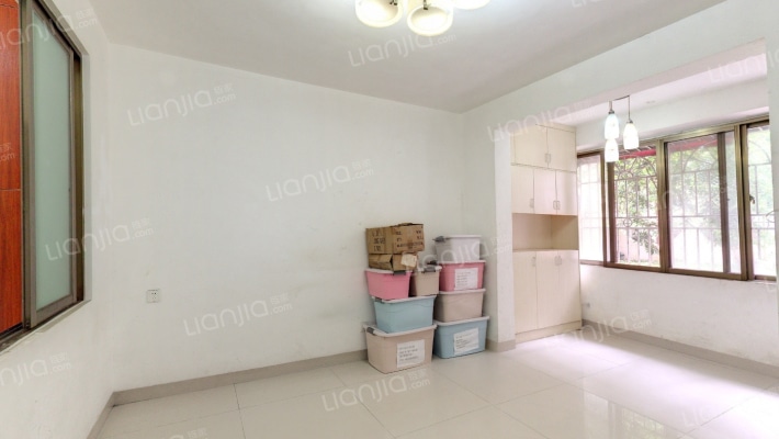 宝源花园二手房实景图