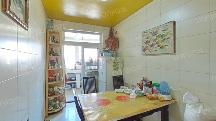 农林路77号院二手房实景图