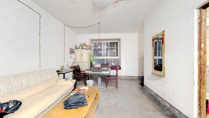 新世纪都市花园沁园春二手房实景图