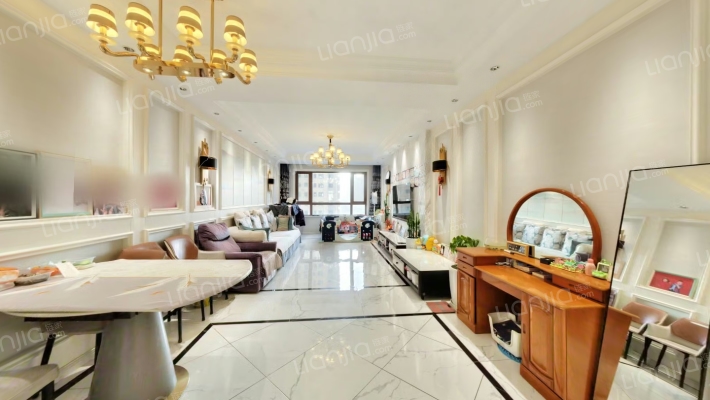 招商贝肯山三期二手房实景图