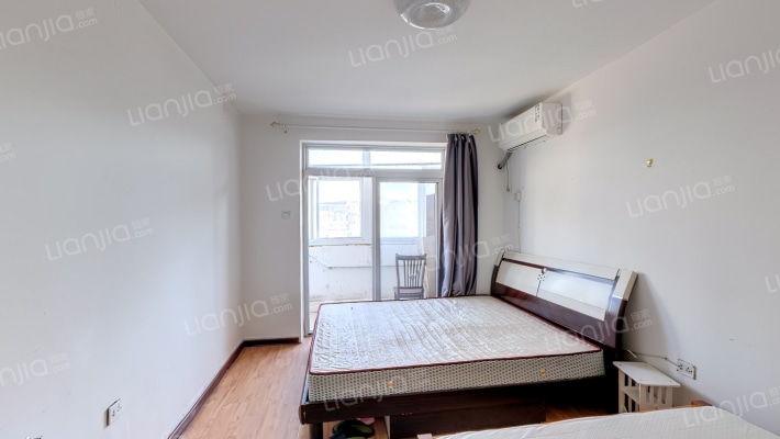 明和里二手房实景图