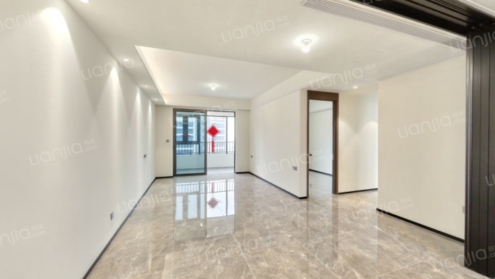 保利和悦云锦二期二手房实景图