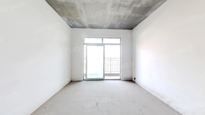 美林公寓二手房实景图