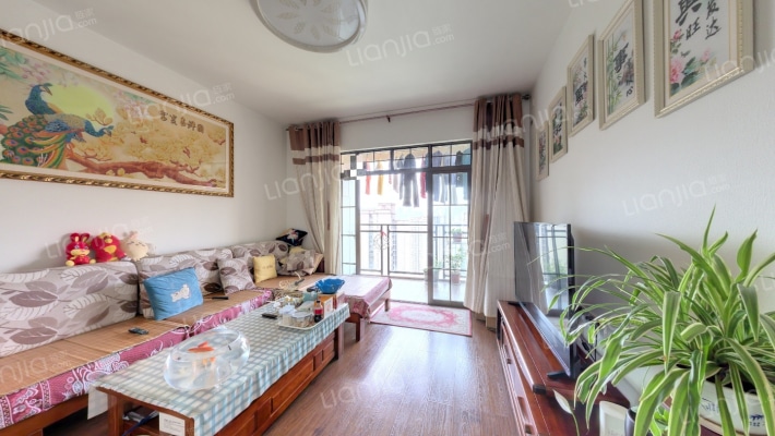 环山国际二手房实景图