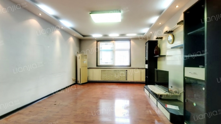 建东小区二手房实景图