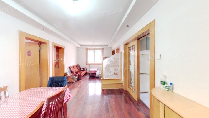 龙王桥新村二手房实景图