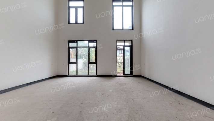 华侨城天澜美墅二手房实景图