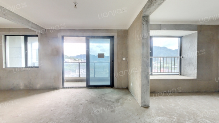 水岸华府二手房实景图